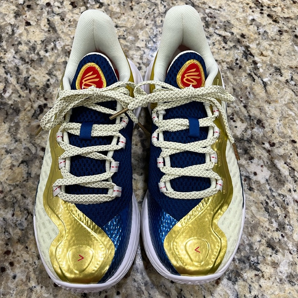 Under Armour Curry 11 CM